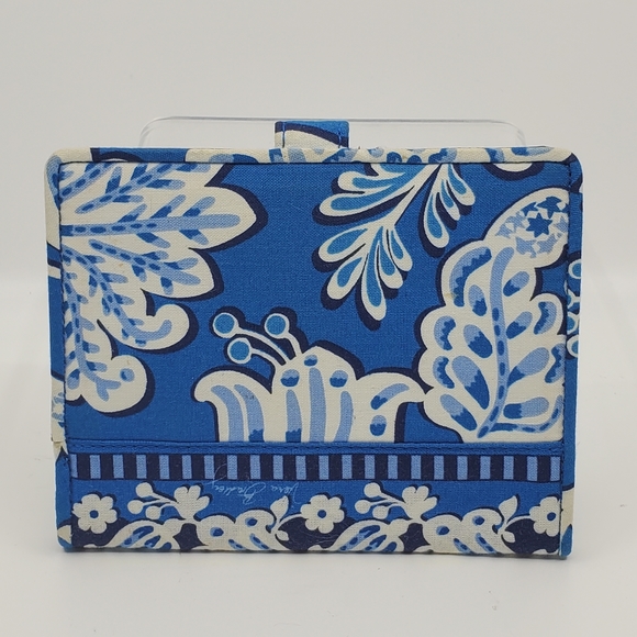 Vera Bradley Blue Multi Floral Bi-Folded Wallet - Picture 2 of 7